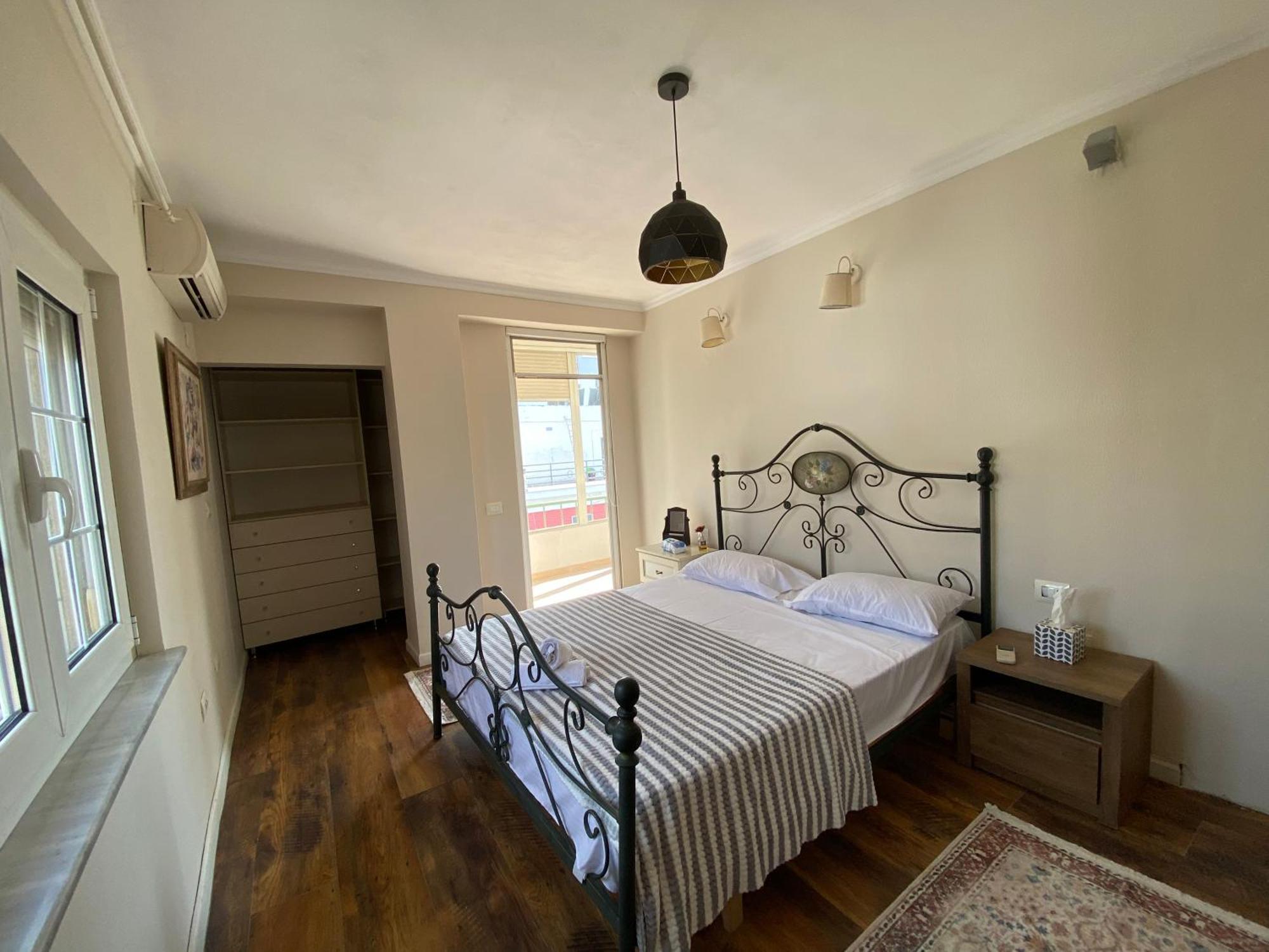 Center Penthouse Leilighet