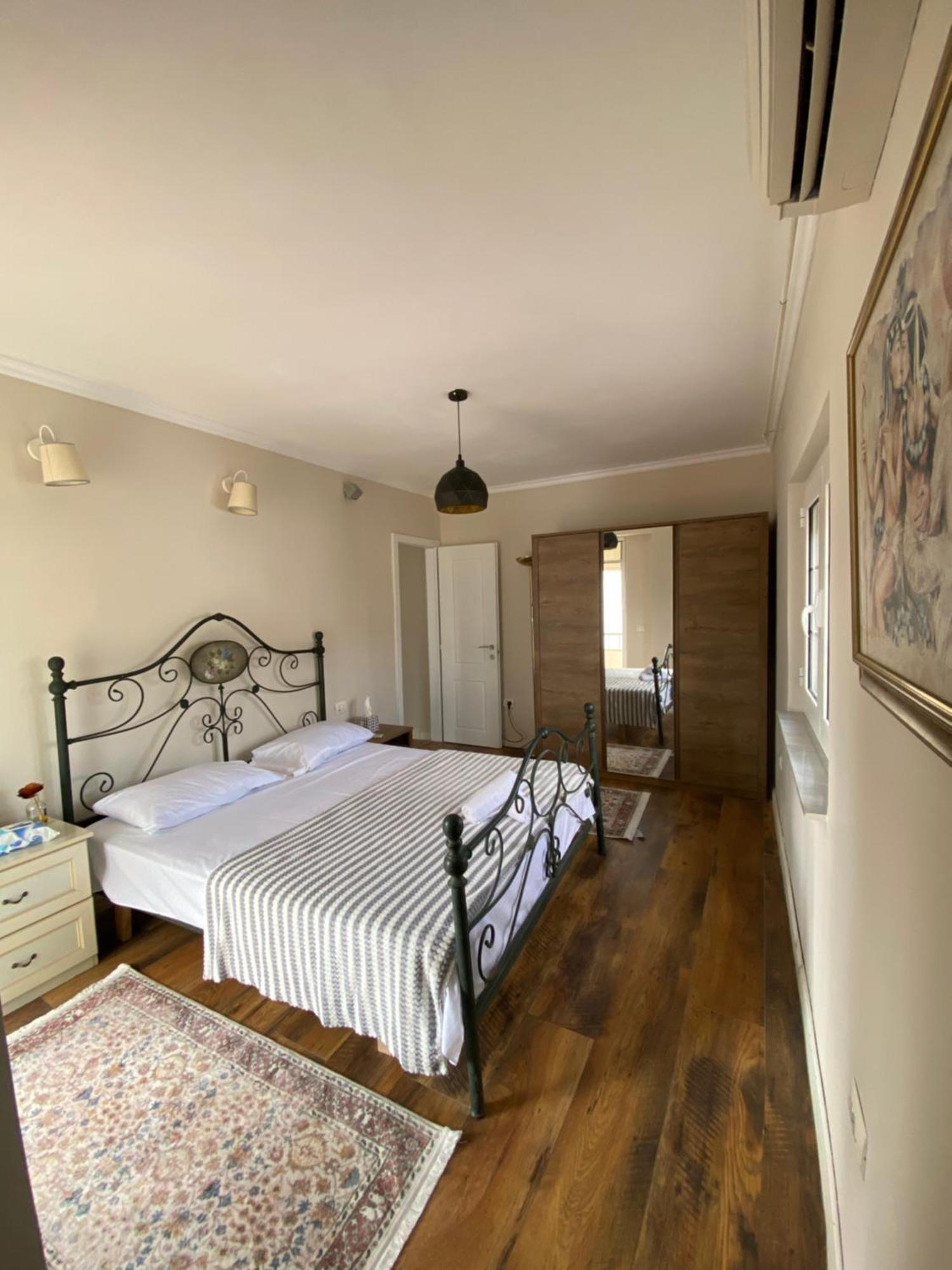 Center Penthouse Leilighet *
