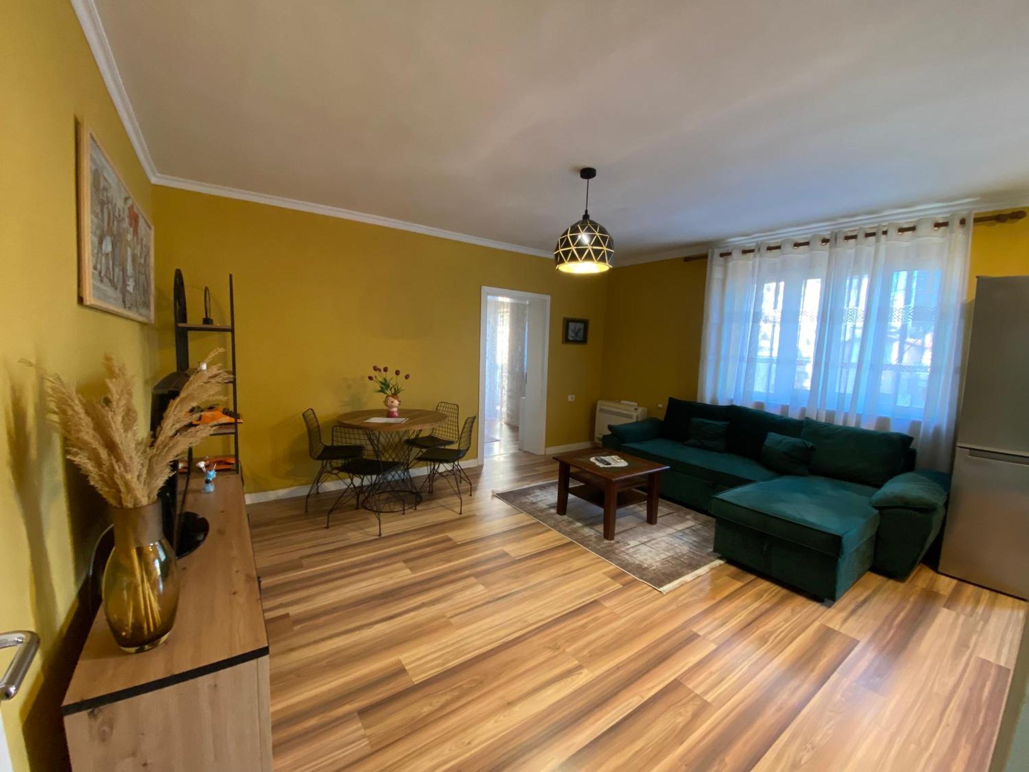 Apartament Center Penthouse Tirana